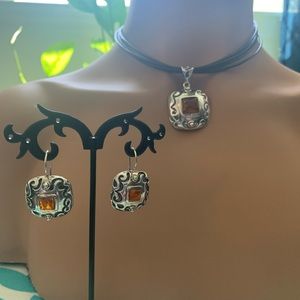 Silpada’s Vintage Engraved Sterling & Amber Cabochon Pendant